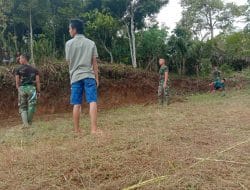 Mas Ali sedang Nunggu Apa Yaa ? TMMD Tapsel