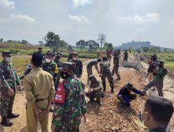 Kekompakan Warga Desa Siwalan Buat Bangga Suhartono Sebagai Kades
