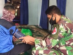 Satgas TMMD Selalu Sigap Cek Kesehatan Warga