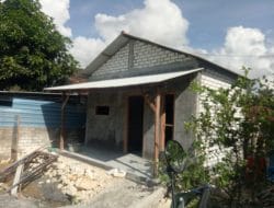 Rumah Ibu Sairah Sudah Masuk Tahap Pemasangan Pintu