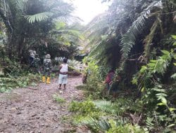 Warga Senang Laksanakan Gotong-royong Perlebar jalan Desa di TMMD Kodim Tapsel