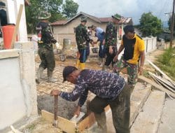 Pengecoran Teras Gereja Oleh Satgas TMMD ke–111 Kodim 1202/Singkawang