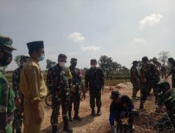 Pak Kades Siwalan Tersenyum Desanya Dapat Program TMMD