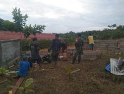 Pasiter meninjau langsung lokasi TMMD pengerjaan pagar Gereja Santo Kristoforus