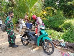 Pedagang Sayur Keliling Nikmati Jalan Baru di Lokasi TMMD Ke-111 Kodim 1207/Pontianak