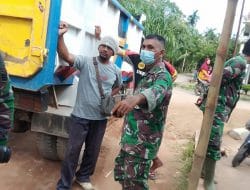 DanSSK Hentikan Truk Pengangkut Material di Lokasi TMMD Ke-111 Kodim 1207/Pontianak