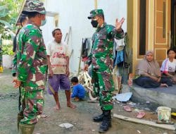 Perkokoh Kemanunggalan TNI-Rakyat, Sertu Asiani Datangi Warga di Lokasi TMMD Ke-111 Kodim 1207/Pontianak   