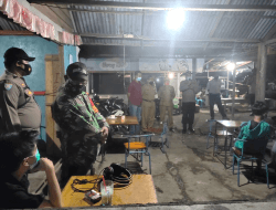 Satgas TMMD Ke-111 Kodim 1207/Pontianak Laksanakan Patroli Malam Dalam Rangka PPKM Darurat di Wilayah Masing-Masing Koramil