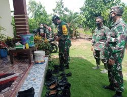 Berkunjung Ke Rumah Tokoh Masyarakat di Lokasi TMMD Ke-111 Kodim 1207/Pontianak, Tim Wasev Laksanakan Prokes