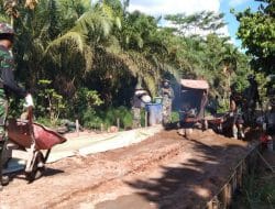 Satgas TMMD Ke-111 Kodim 1207/Pontianak Membangun Akses Utama