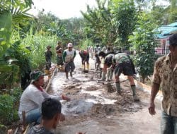 Banyak Masyarakat Ikut Serta Dalam Kegiatan TMMD Ke-111 Kodim 1207/Pontianak   