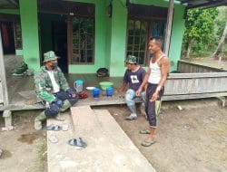 Personil TNI Yang Tergabung Dalam Satgas TMMD Ke-111 Kodim 1207/Pontianak Mendapatkan Keluarga Baru