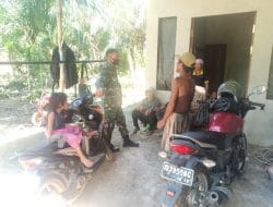 Tunggu Material Datang, Satgas TMMD Ke-111 Kodim 1207/Pontianak dan Warga Bahas Soal Pertanian