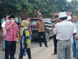Wakil Bupati Pelalawan Tinjau Jalan Rusak Di Kecamatan Bunut