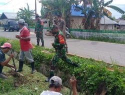 Kerja Bakti Pembuatan Pagar Pos Koramil 1308-10/Salakan di Desa Sakay Kecamatan Totikum