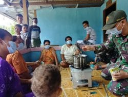 Cegah Covid 19, TNI Ajarkan Pembuatan Wedang Jahe ala Pos Skamto di Papua