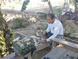 Persiapkan Material untuk Rabat Beton Jalan Desa Sentangau Jaya