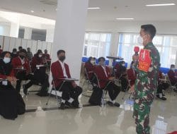 Dansatgas TMMD Ke-111 Memberikan Materi Wasbang Mahasiswa Politeknik Negeri Tanah Laut