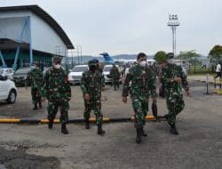 Tim Masev Mayjen TNI Eka Wiharsa Menuju parkir kendaraan yang Mengantar ke Lokasi TMMD Kodim Tapsel