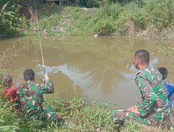 Satgas TMMD Kodim Tapsel, Tubuh Bugar Pikiran Tenang Setelah Giat Memancing di Desa Sangkulur