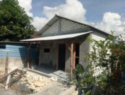 Senyuman Ibu Mukiyah Nikmati Rumah Baru Bangunan Satgas TMMD