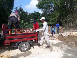 Kendaraan Roda Tiga Andalan Di Sektor Pembangunan Jalan