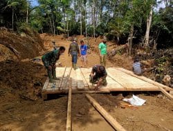 Jembatan Penghubung Jalan Baru Permudah Akses Tranportasi Warga Jual Hasil Bumi, TMMD Kodim Tapsel