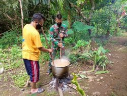 Prada Ahmad Wahidin Belajar Masak Gulai Ayam