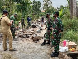 Kades Siwalan Selalu Berbaur Bersama Satgas TMMD