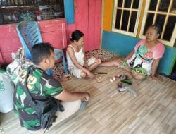 Satgas TMMD Regtas Ke 111 KODIM 1202/Skw Menyirih Bersama Nenek Ani