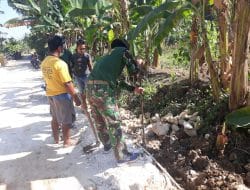 Seiring Berjalannya Kegiatan TMMD, Anggota TNI Menjadi Bagian Dari Warga Desa Siwalan