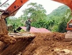 Dansatgas Berikan Support Penyelesaian Jembatan dan Parit Jalan baru