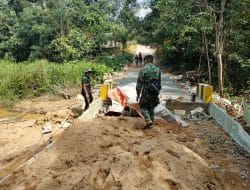 Lama Bercengkrama dengan Warga, Satgas TMMD Akhirnya Dianggap Keluarga
