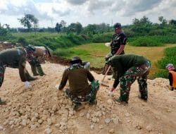 Ucapan Terimakasih Dansatgas Atas Dedikasi Yang Besar Warga Desa Siwalan Dalam Membantu Satgas TMMD