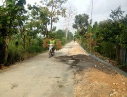 Berkat Program TMMD, Jalan Di Siwalan Jadi Mulus
