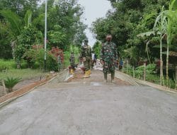 Danramil 1207-06/Sungai Ambawang Turun Langsung Ke Lokasi TMMD Ke-111 TA. 2021 di Desa Kuala Mandor B   