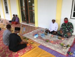 Satgas TMMD Ke-111 Kodim 1207/Pontianak Bangun Jalan Agar Aktifitas Ibadah Warga Setempat Berjalan Dengan Lancar   