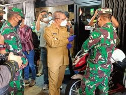 Sukseskan Program Pemerintah, Satgas TMMD Ke-111 Kodim 1207/Pontianak Kawal Serbuan Vaksinasi