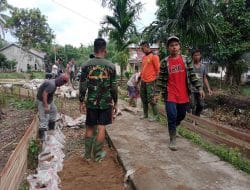 Warga Antusias Bantu Satgas TMMD Ke-111 Kodim 1207/Pontianak