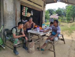 Anggota Satgas Komsos Dengan Pak Kadus