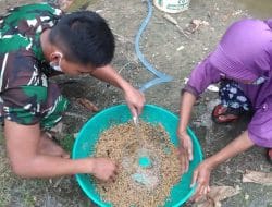 Satgas TMMD Ini Bantu Warga Cuci Sahang