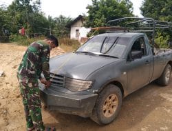 Selesaikan Pengangkutan Sisa Material di Lokasi TMMD Ke-111 Kodim 1202/Skw