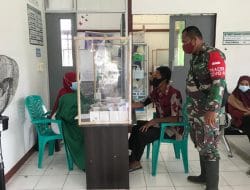 Warga Manfaatkan Jalan Baru Pasca TMMD Ke-111 Kodim 1207/Pontianak