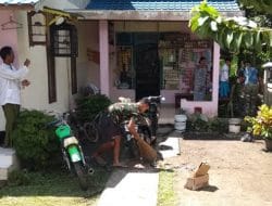 Satgas TMMD Ke-111 Kodim 1207/Pontianak Bersihkan Rumah Yang Digunakan Untuk Menginap