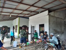 Ngobrol Dengan Warga di Lokasi TMMD Ke-111 Kodim 1207/Pontianak