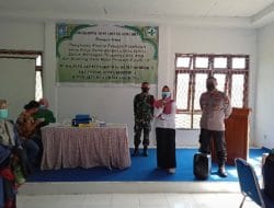 Satgas TMMD Ke-111 Kodim 1207/Pontianak Pantau Kegiatan Vaksinasi di Lokasi Sasaran