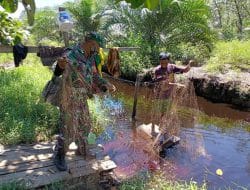 Selalu Ringan Tangan di Lokasi TMMD Ke-111 Kodim 1207/Pontianak