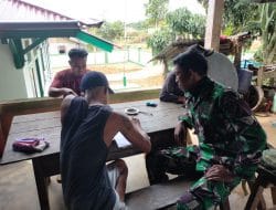 nggota Satgas Komsos Dengan Tokoh Adat