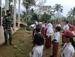 Satgas Saat Edukasi Prokes Gunakan Bahasa yang Mudah Dipahami Anak-anak