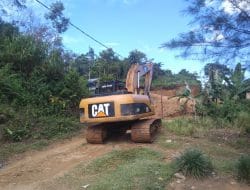 Operator Alat Berat, Kebanggan Bisa Partisipasi Sukseskan Jalan Baru 6,4 km di TMMD Kodim Tapsel